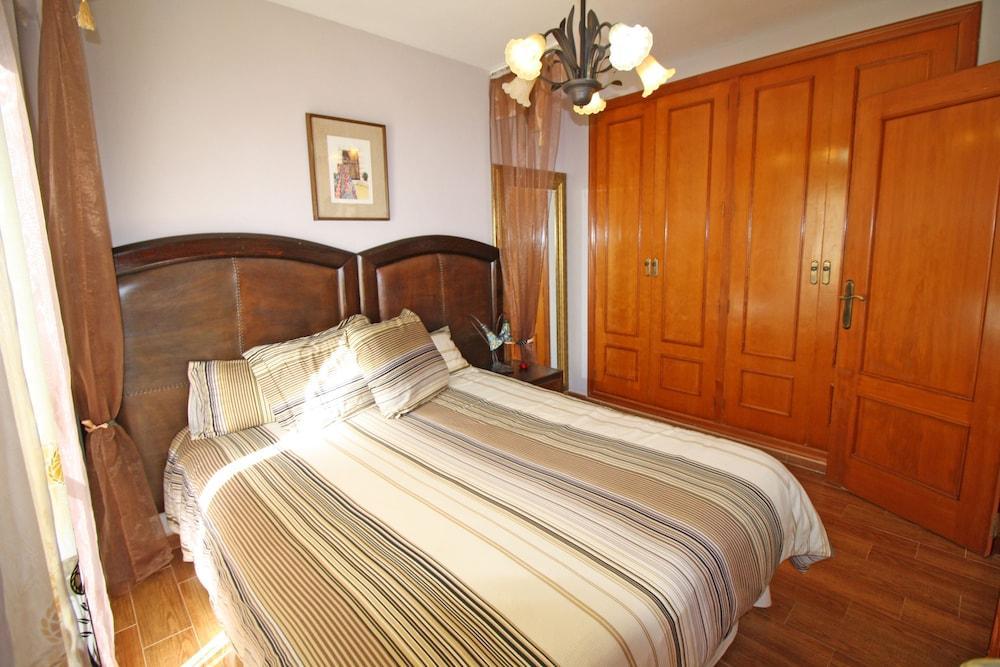 Homeincalpe La Reina Exterior photo